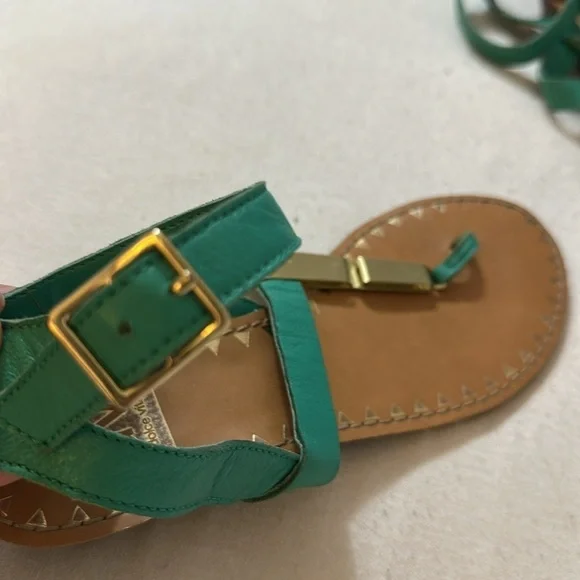 Dolce Vita Vasni Jade Metal Plated Thong Sandals Size-6 - Picture 5 of 7
